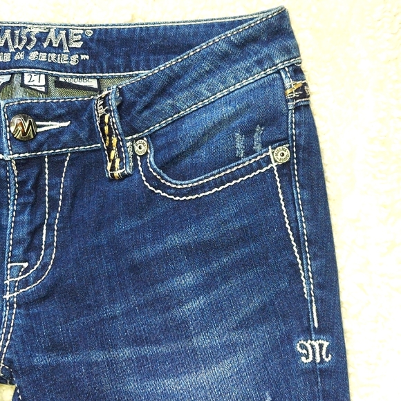 Miss Me M Series Buckle Exclusive Distressed Bootcut Jeans - Picture 7 of 12